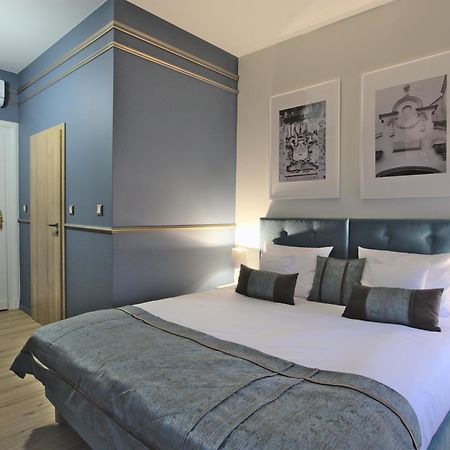 Hotel I Restauracja Na Skarpie Зомбковице-Слёнске Экстерьер фото