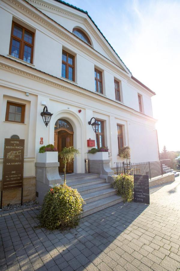 Hotel I Restauracja Na Skarpie Зомбковице-Слёнске Экстерьер фото